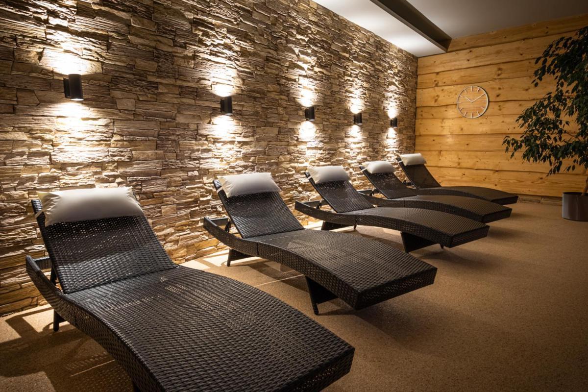 Keilberg Resort Loučná pod Klínovcem エクステリア 写真